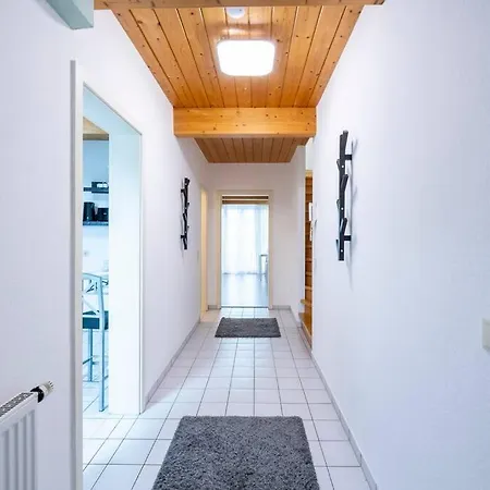 Maisonette-wohnung In Griesheim! 格里斯海姆